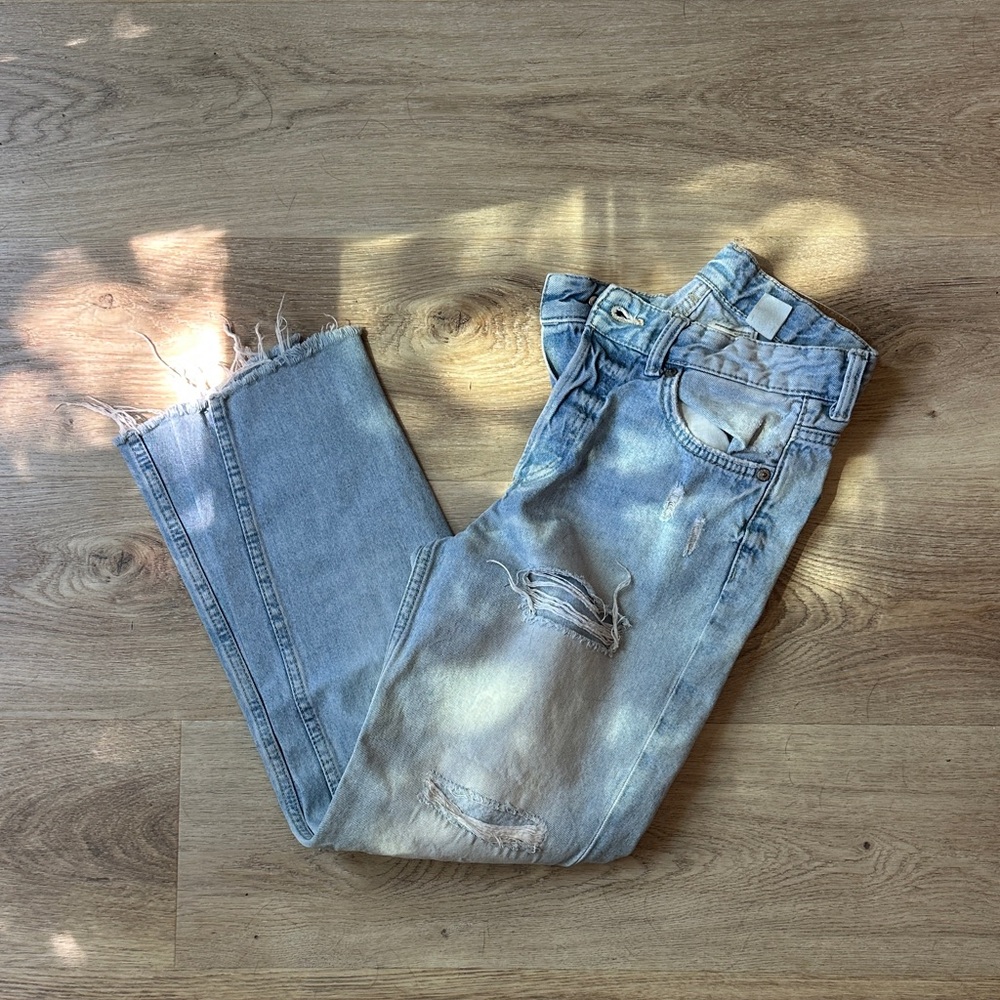 H&M Distressed Light Blue Boyfriend Jeans